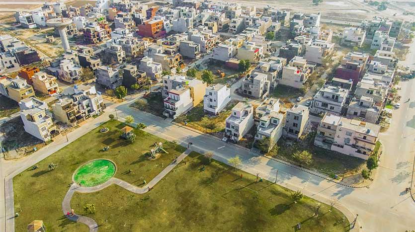 6 Marla Plots: The Perfect Balance of Space and Affordability
